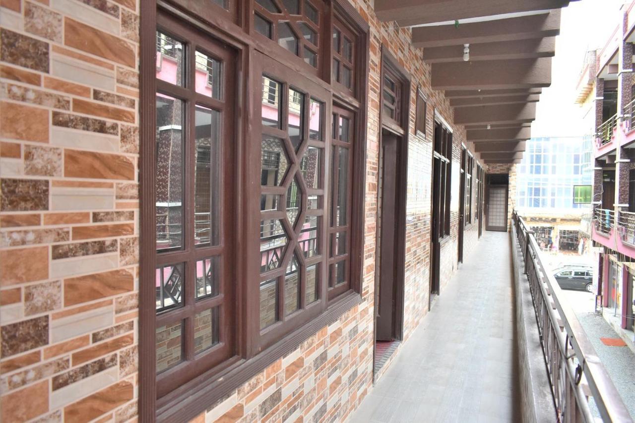 Saidu Sharif Zara Residence 1 מראה חיצוני תמונה